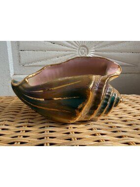 Vintage MCM Colorful Conch Shell Planter Vase Cottage Coastal Beach Core
